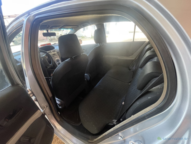 toyota-yaris-big-2