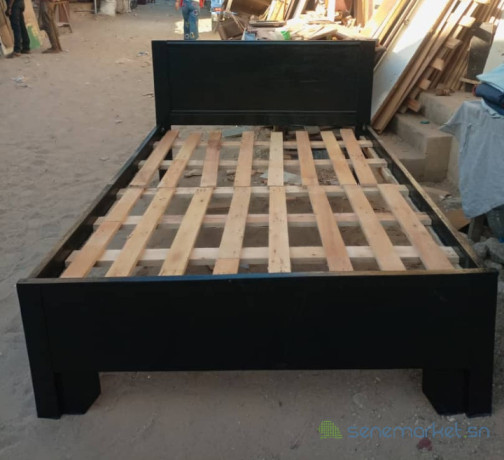 lit-noir-2-places-tout-neuf-a-vendre-big-0