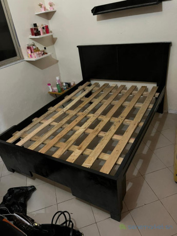 lit-noir-2-places-tout-neuf-a-vendre-big-2