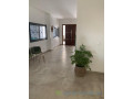 appartement-luxueyx-au-point-e-small-0