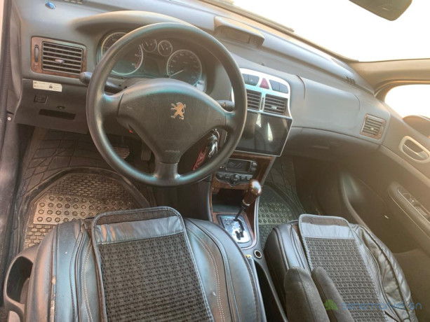 peugeot-307-essence-automatique-climatisee-big-2