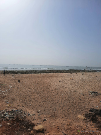 terrain-de-180-m2-a-popenguine-ndayane-big-1