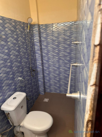 chambre-salle-de-bain-a-louer-big-0