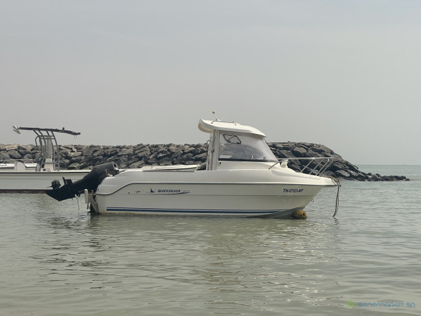superbe-bateau-quicksilver-pilot-house-5m-75cv-big-0