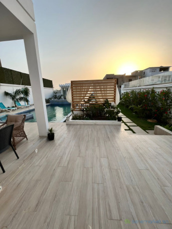 belle-villa-meublee-de-grand-standing-a-louer-a-saly-big-3