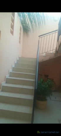 villa-6-pieces-de-200m2-a-vendre-aux-maristes-big-1