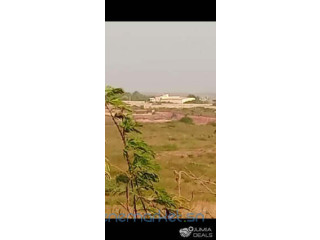 2.5 hectares au pôle urbain de Daga Kholpa