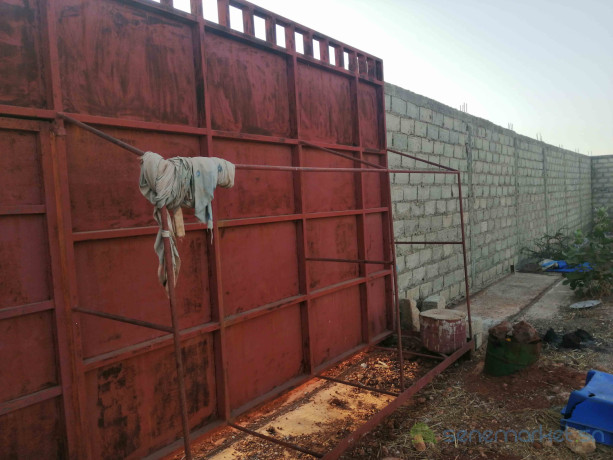 6-terrains-de-300m2-chacun-soit-1800m2-a-vendre-a-mbodiene-big-1