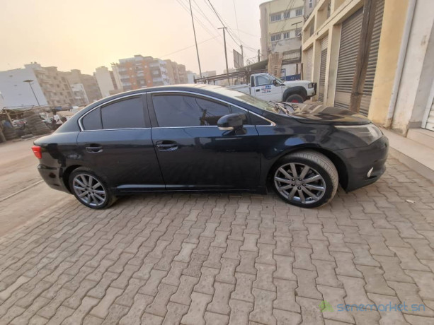 toyota-avensis-2015-manuelle-diesel-big-1