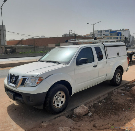 nissan-frontier-annee-2017-automatique-essence-big-3