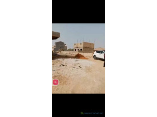 Terrain de 300 metres carres a saly(diambar)