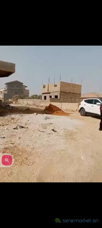 terrain-de-300-metres-carres-a-salydiambar-big-0