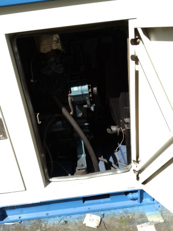 groupe-electrogene-25kva-big-2