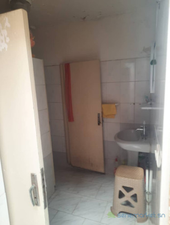 villa-3-pieces-de-150m2-a-vendre-a-sicap-liberte-big-4