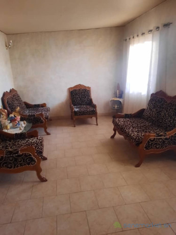 villa-3-pieces-de-150m2-a-vendre-a-sicap-liberte-big-1