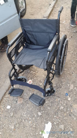fauteuil-roulant-medical-big-1