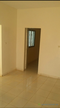 villa-3-pieces-a-vendre-a-thies-big-3