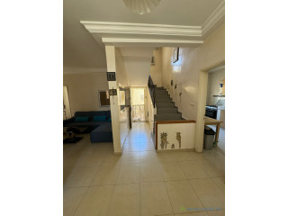 Villa à vendre dieuppeul
