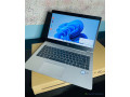 icone-de-web-mondial-un-solide-pc-ultraportable-pour-les-pros-small-3