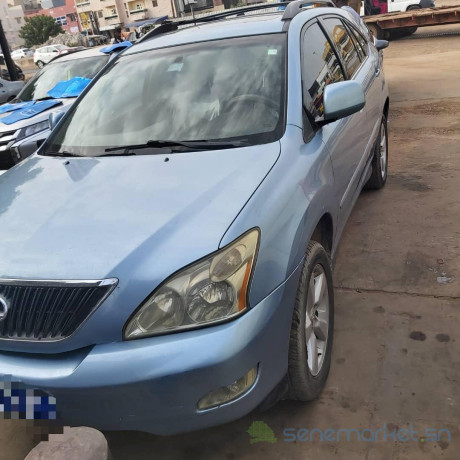 lexus-rx-330-big-0