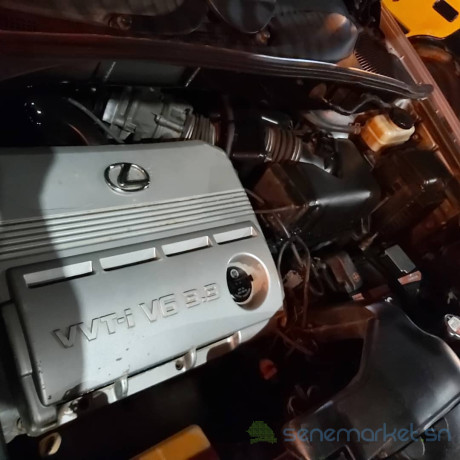 lexus-rx-330-big-2