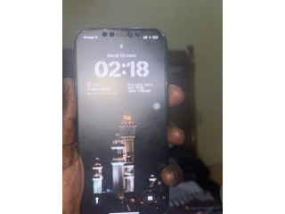 IPhone 12 Pro Max message écran et batterie