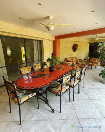a-vendre-a-la-somone-proche-de-la-lagune-une-tres-belle-villa-sur-un-terrain-de-1938m2-big-1