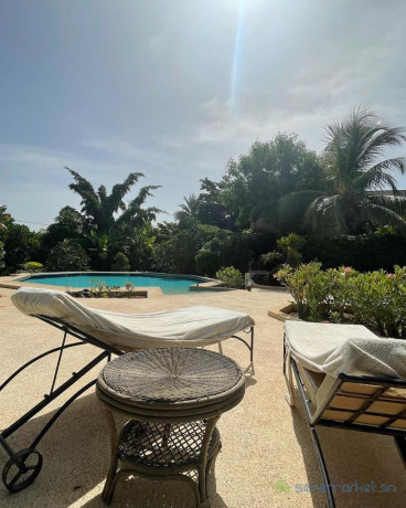 a-vendre-a-la-somone-proche-de-la-lagune-une-tres-belle-villa-sur-un-terrain-de-1938m2-big-0
