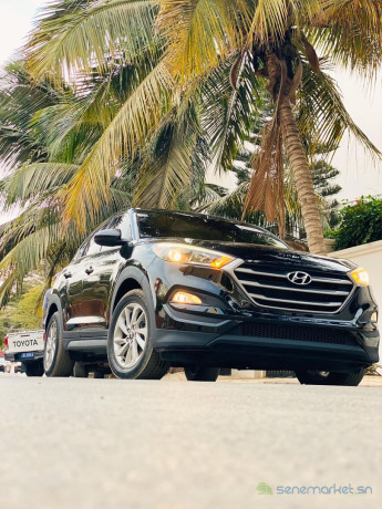 hyundai-tucson-2017-a-vendre-big-0