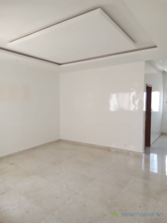 studio-a-louer-comico-ouakam-4-eme-etage-big-0