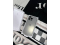 iphone-15-pro-max-67-1-to-8-go-ram-gris-small-1