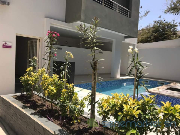 f4-a-louer-dans-une-somptueuse-residence-big-1
