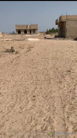 terrain-angle-150m2-bambilor-diacksao-cite-ddd-big-2