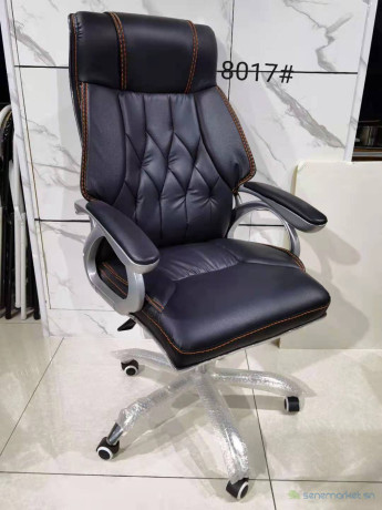 chaise-directeur-big-1