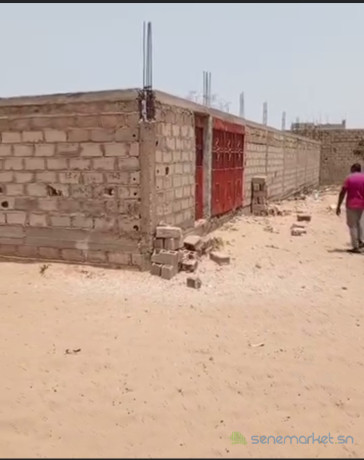 terrains-350m2-ndiakhirat-cloture-double-signature-big-0