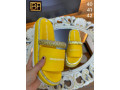 chaussures-small-2