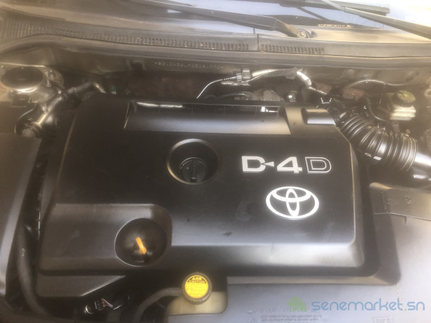 toyota-avensis-d4d-diesel-climatise-big-2