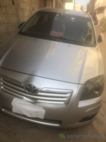 toyota-avensis-d4d-diesel-climatise-big-1
