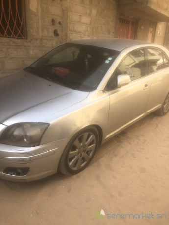 toyota-avensis-d4d-diesel-climatise-big-4