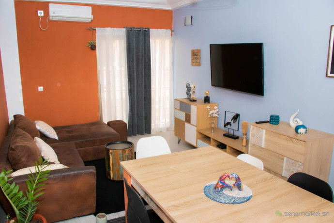 appartement-meuble-de-3-pieces-a-vendre-au-sud-foire-big-0