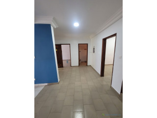 Appartement de 3 chambres salon à louer