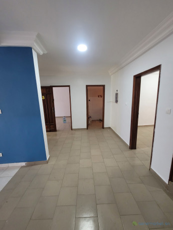 appartement-de-3-chambres-salon-a-louer-big-0
