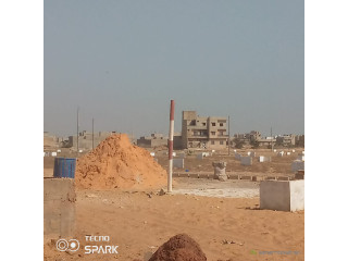 Terrains 150m2 TF indiv Ndiakhirat à 300m Route