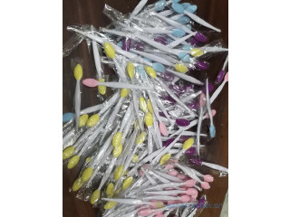 Brosses exfoliantes multicolores