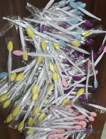 brosses-exfoliantes-multicolores-big-0
