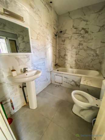 appartement-meuble-de-4-pieces-climatisees-a-louer-aux-almadies-big-4