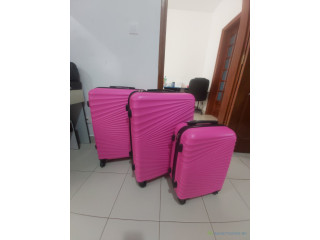 Valises neuves à vendre